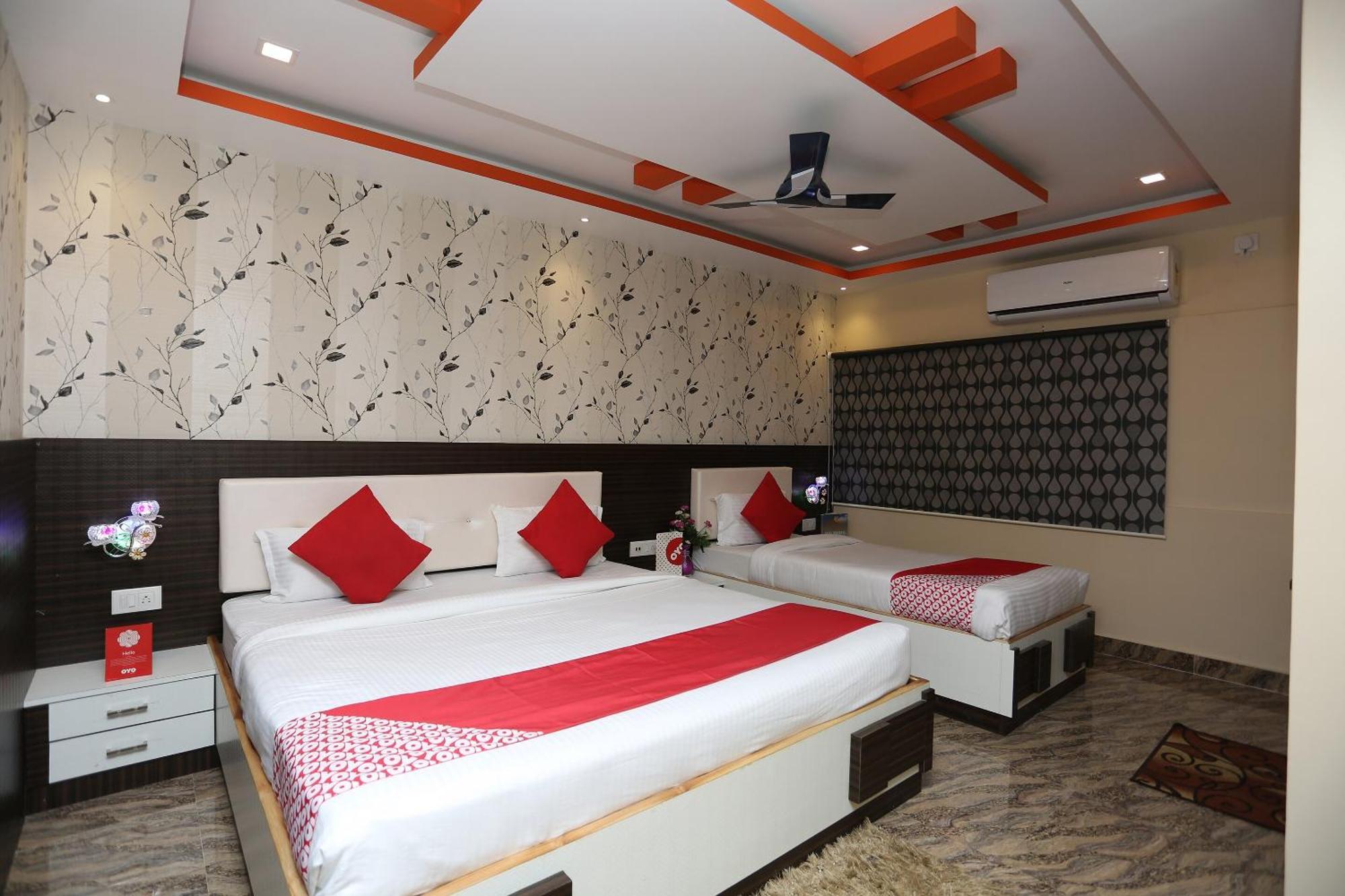 Collection O Hotel New Jasmine Urāli Exterior photo